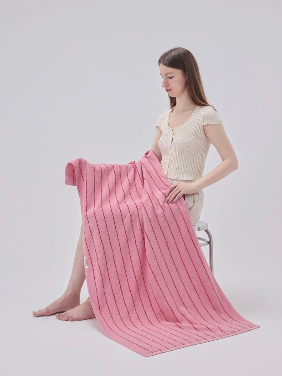 Retro Whimsical Pink Stripe Bath Towel — 100% Long-Staple Cotton, Soft, Plush & Absorbent
