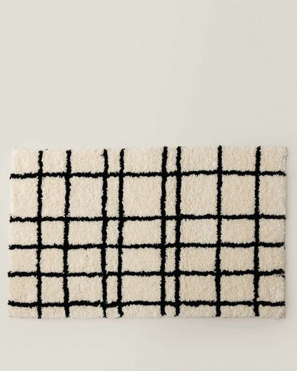 Ultra Soft Minimalist Nordic Stripe Bath Rug, Absorbent, Anti-slippery Mat